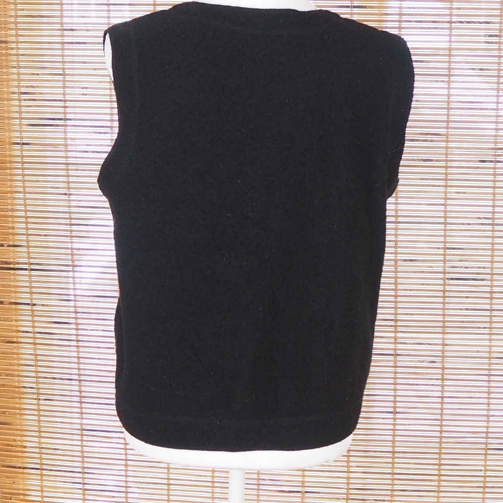VTG Woolrich 100% Wool Vest Womens M Black Cabin Lodge Embroidered Button Up - Picture 3 of 16